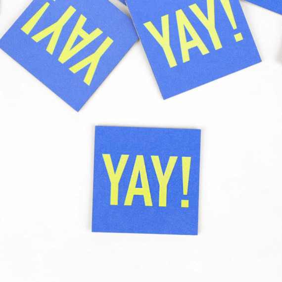 XL Label "YAY" blau