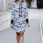 All in one Paket- Dress*ee & Buch mit Squiggle Stoff